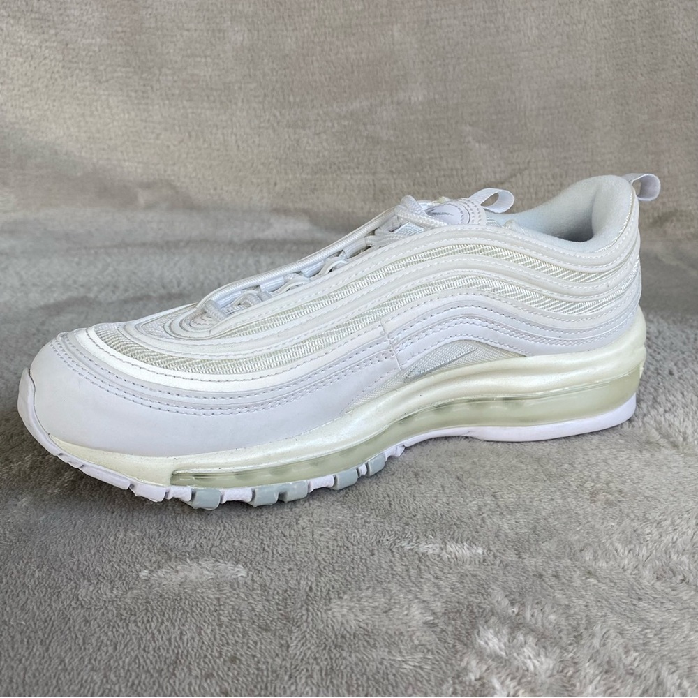 Nike Air Max 97 Women's Sneakers Shoes Size 7.5 Triple White Leather NEW - Picture 6 of 10
